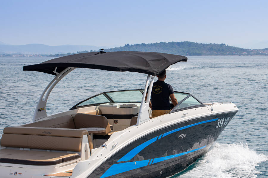 Sea Ray SDX 270  | Happy Hours