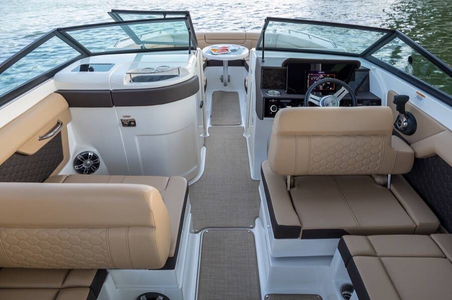 Sea Ray SDX 270  | Happy Hours