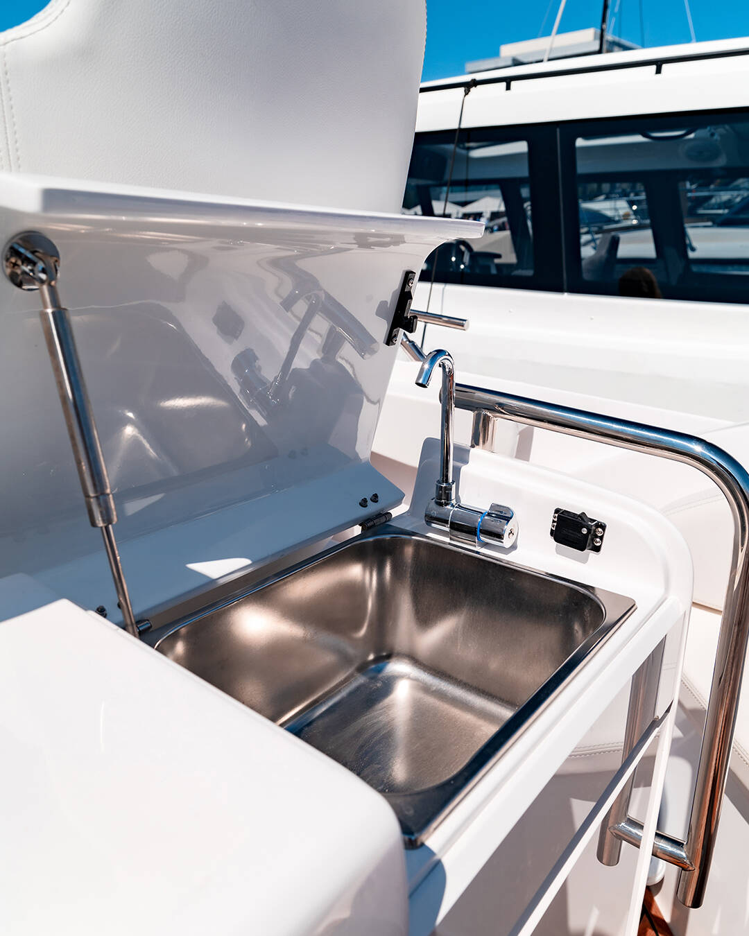 Sessa Key Largo 27 | Capricorn