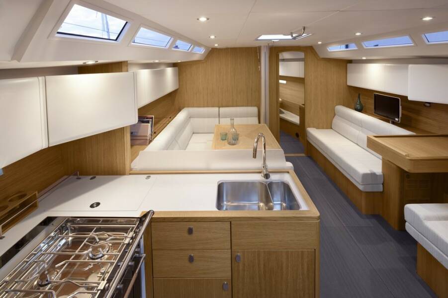 Solaris One 44 | Trinity