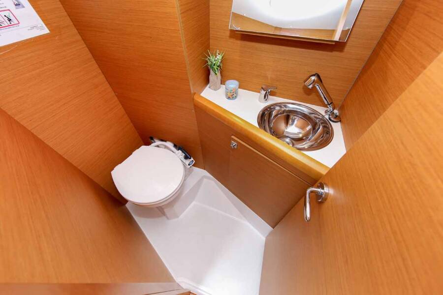 Sun Odyssey 349 | Polly Fun