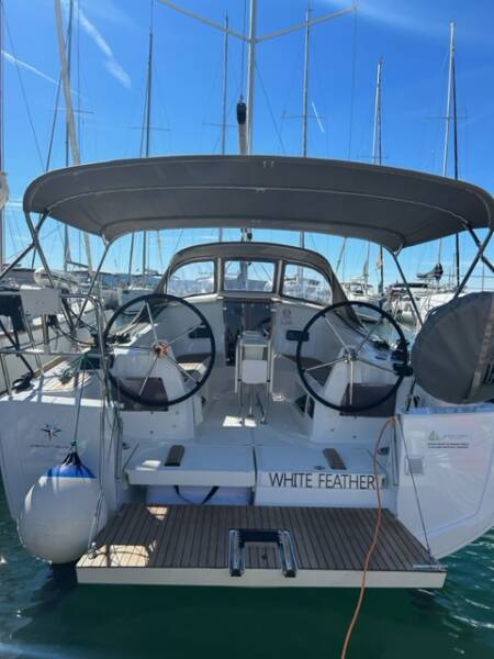 Sun Odyssey 349  | White Feather