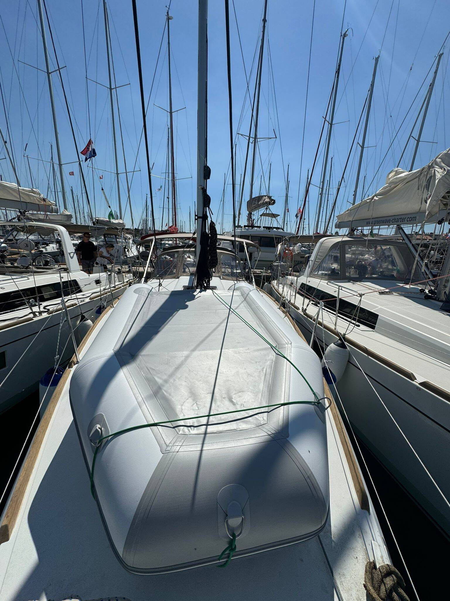 Sun Odyssey 349  | White Feather
