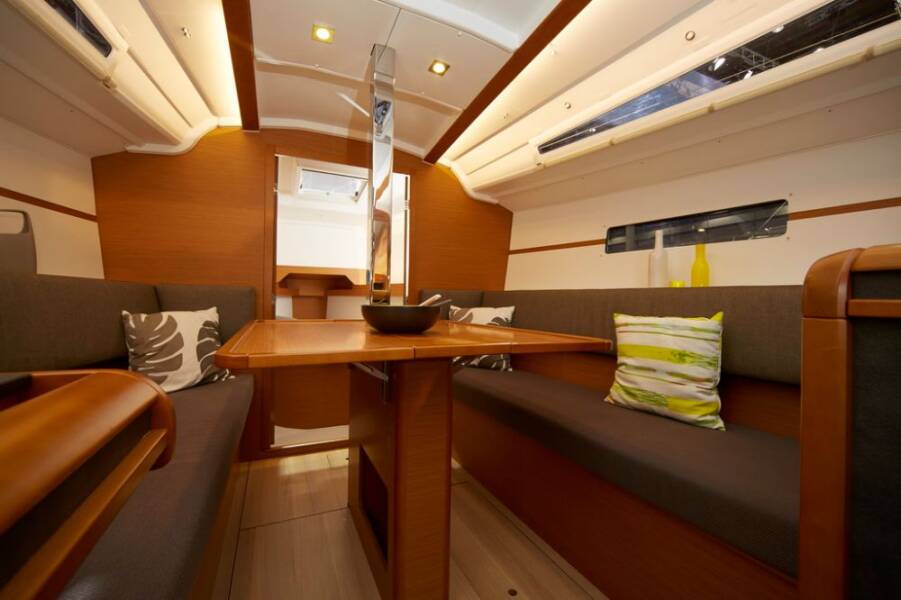 Sun Odyssey 349  | Estrella