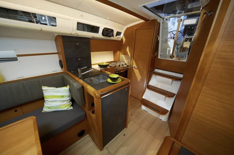 Sun Odyssey 349  | Mia