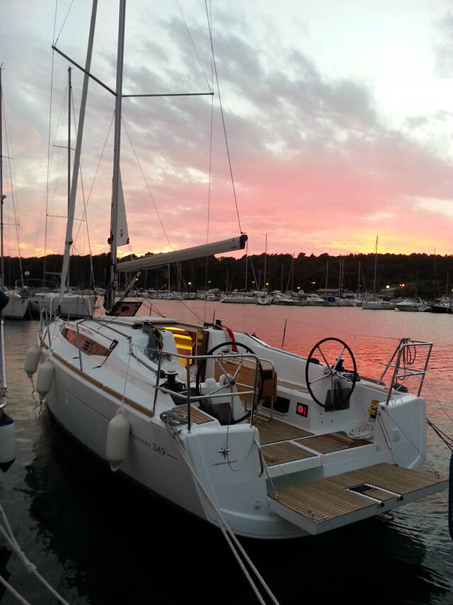 Sun Odyssey 349  | Glasswing