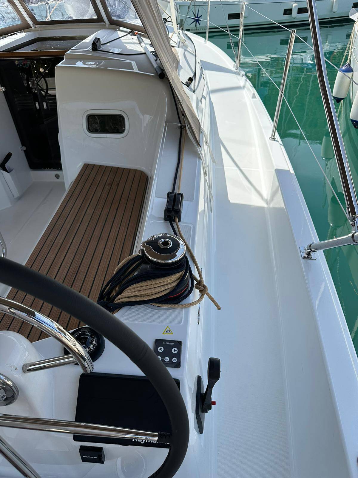 Sun Odyssey 350  | Star Kiss