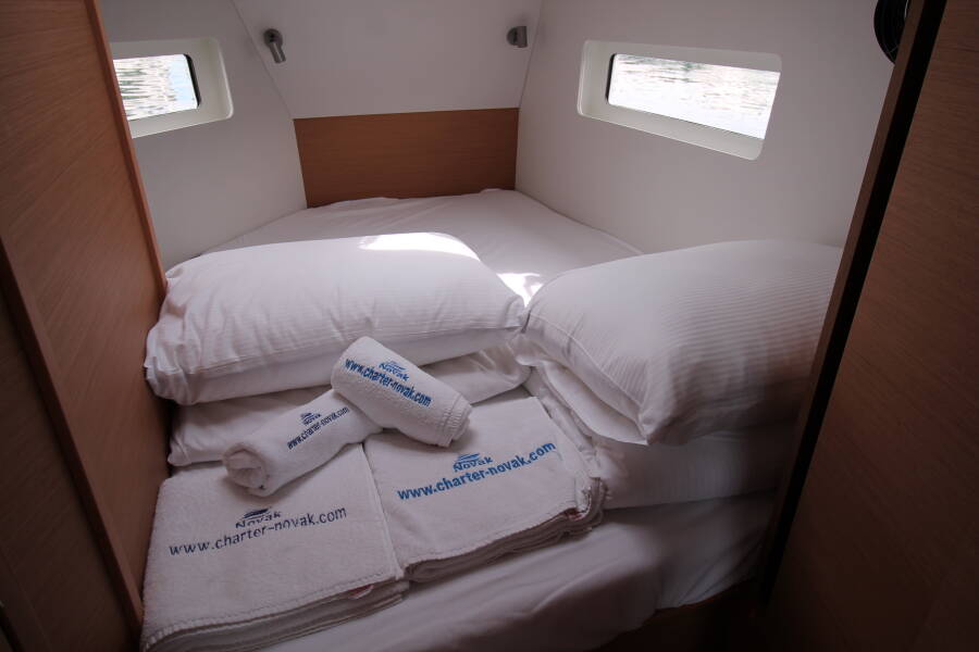 Sun Odyssey 380  | Amelie
