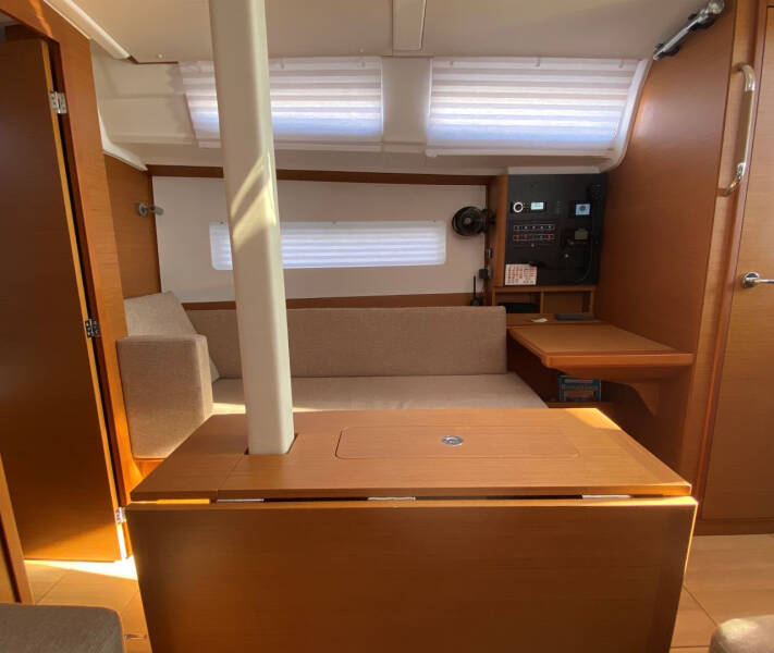 Sun Odyssey 380  | 4 elli