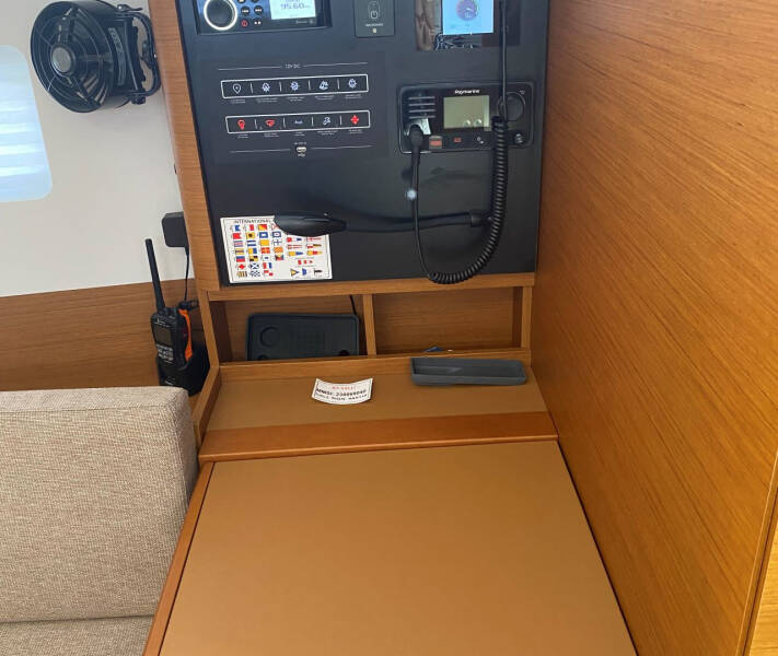 Sun Odyssey 380  | 4 elli