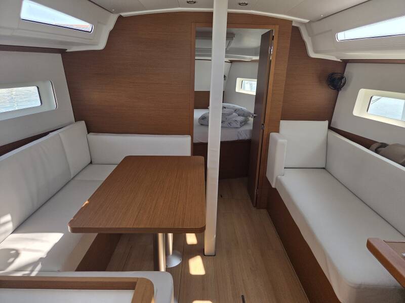 Sun Odyssey 380  | Ancsika