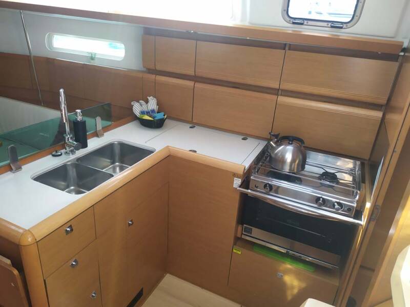 Sun Odyssey 389  | živjelli