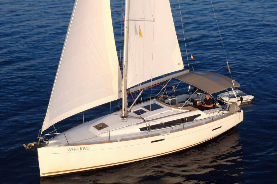 Sun Odyssey 389 | Tina