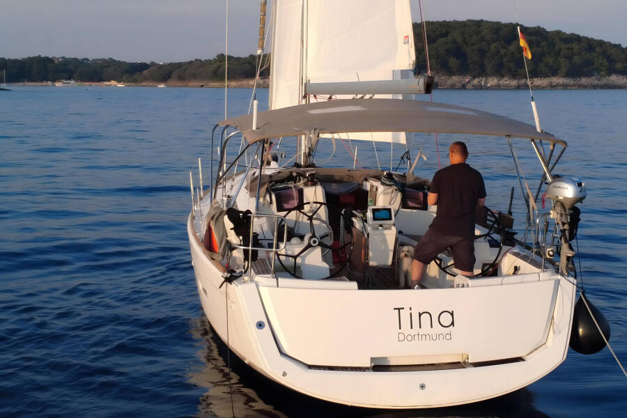 Sun Odyssey 389 | Tina