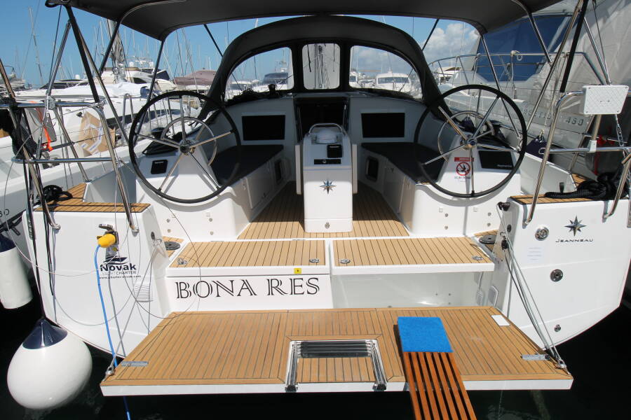 Sun Odyssey 410  | Bona Res