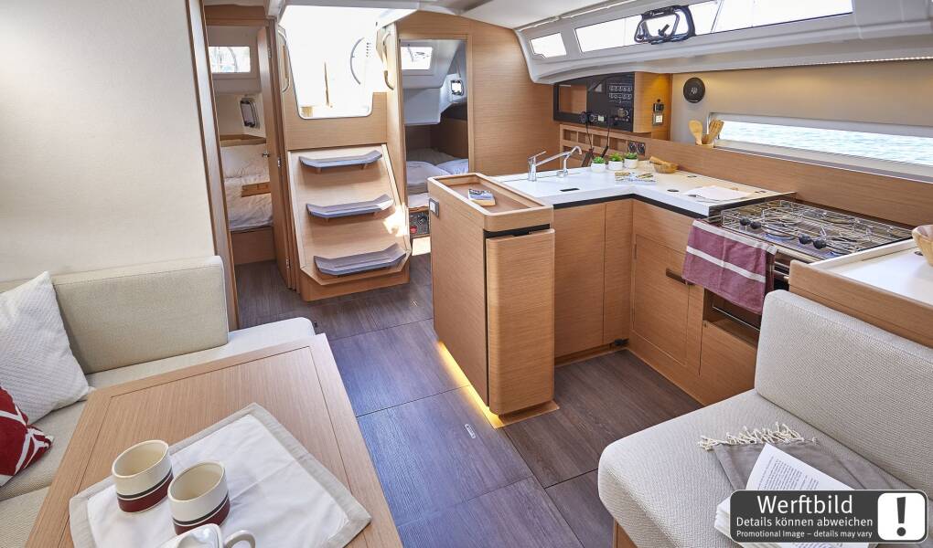 Sun Odyssey 410  | Maral