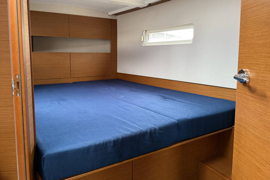 Sun Odyssey 410 | Maral