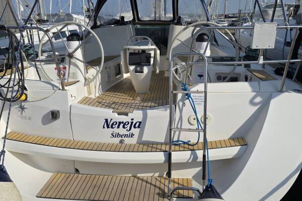 Sun Odyssey 42i