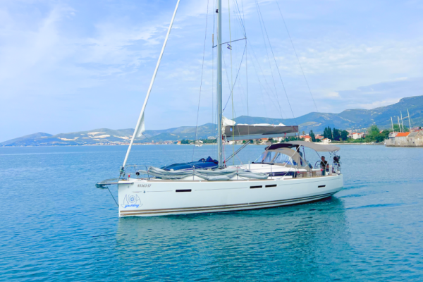 Sun Odyssey 439