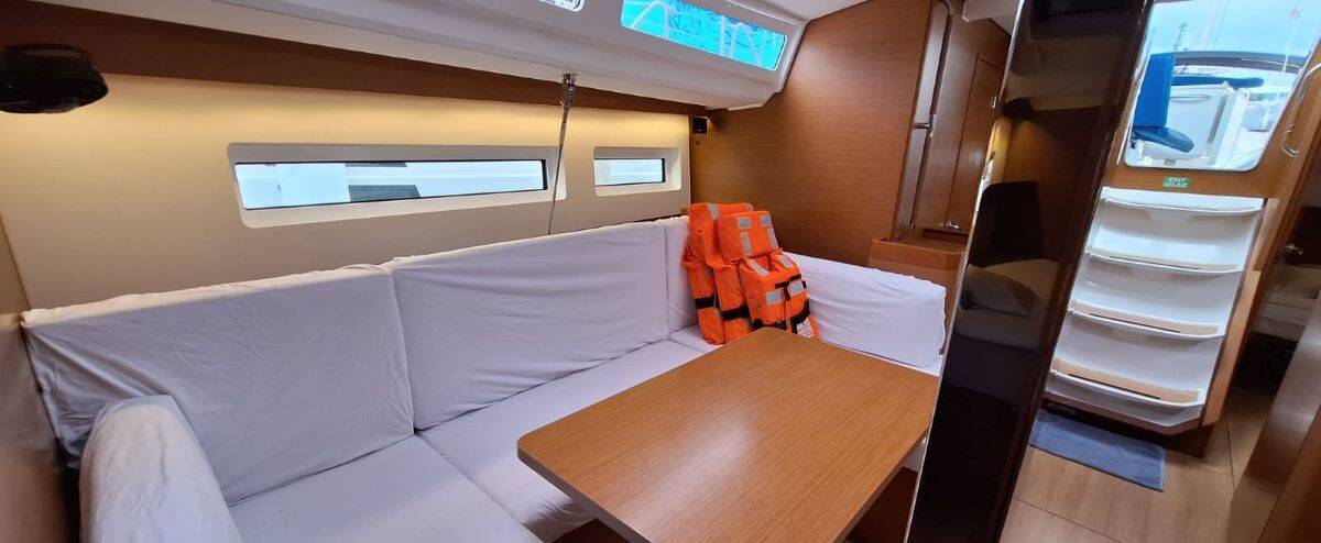 Sun Odyssey 440  | Soyka
