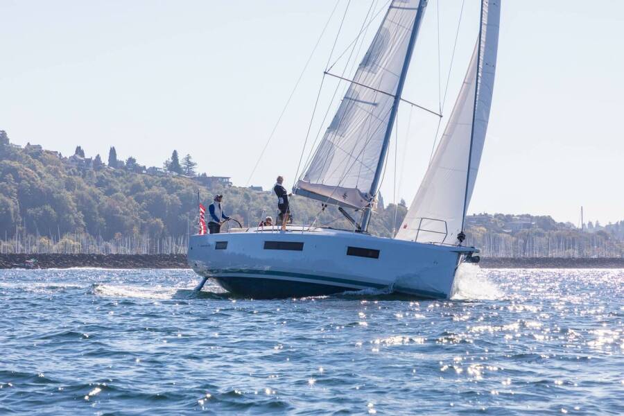 Sun Odyssey 440  | Pullan