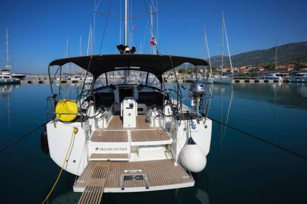 Sun Odyssey 440