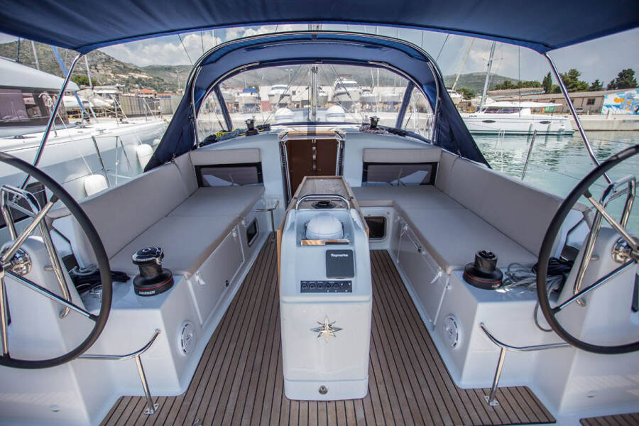 Sun Odyssey 440  | Agrippa 