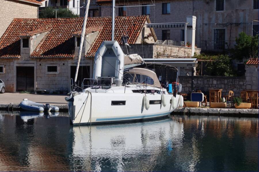 Sun Odyssey 440  | Habibi