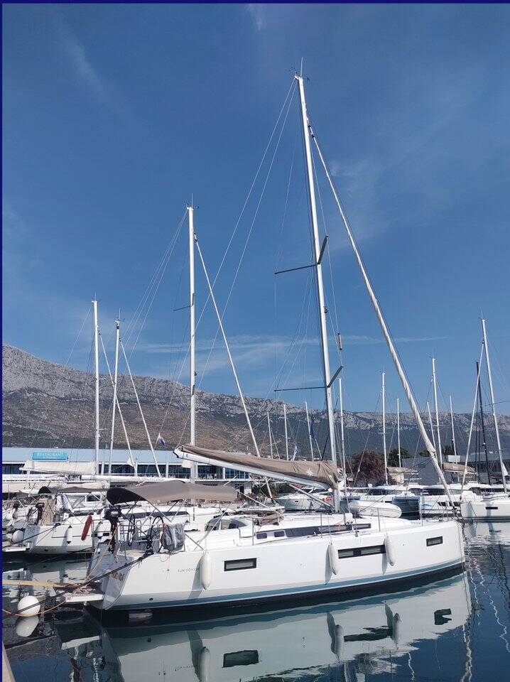 Sun Odyssey 440  | Habibi