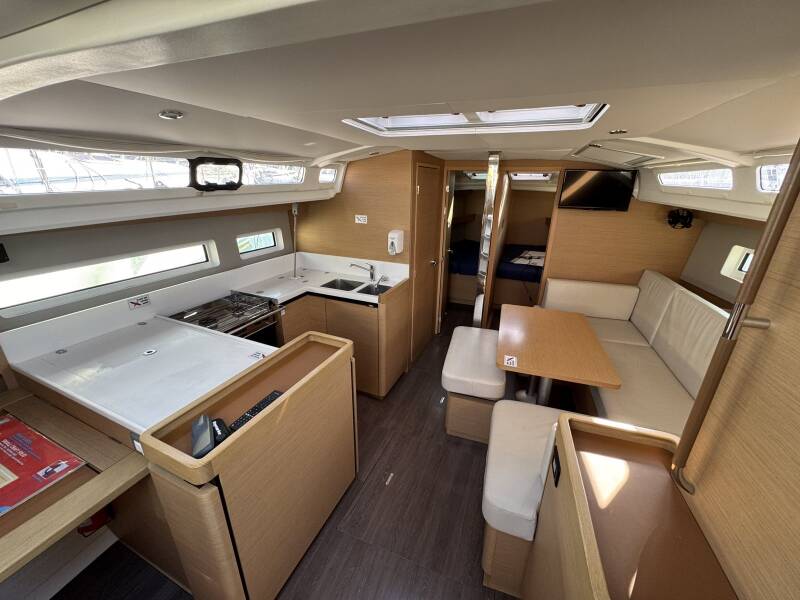 Sun Odyssey 440  | Sea Star