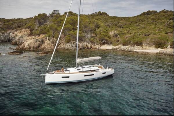 Sun Odyssey 440