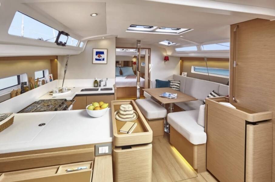 Sun Odyssey 440  | Karla