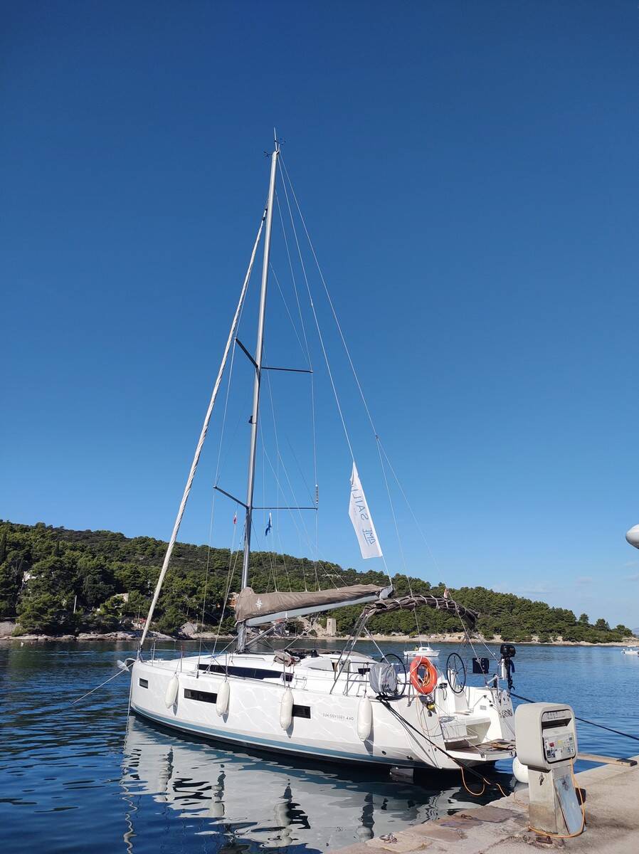 Sun Odyssey 440 | Habibi