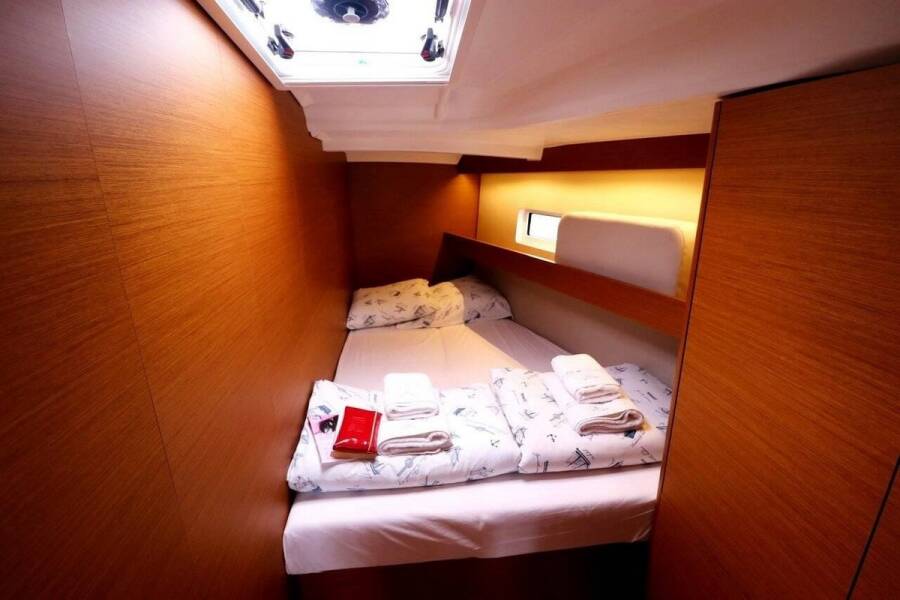 Sun Odyssey 440 | Habibi