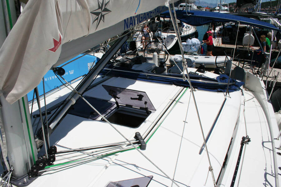 Sun Odyssey 440  | Springbank