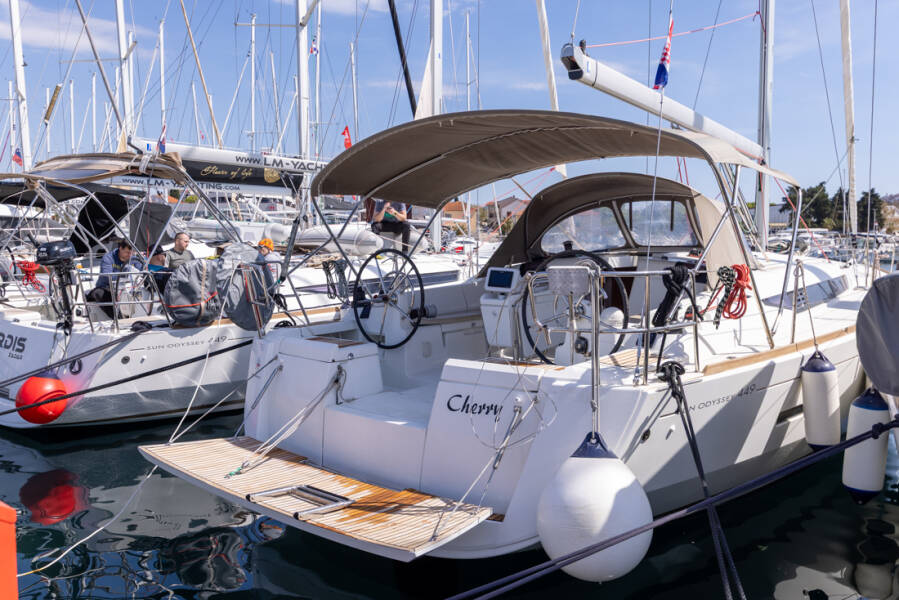 Sun Odyssey 449  | Cherry