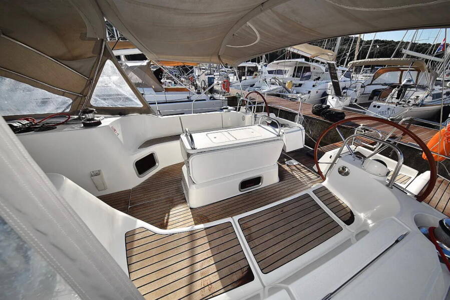 Sun Odyssey 44i  | ECONOMY