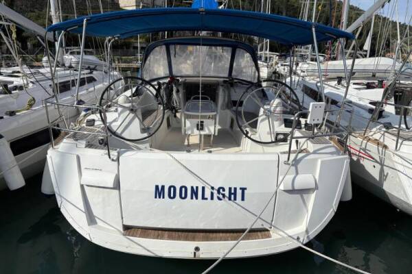 Sun Odyssey 479