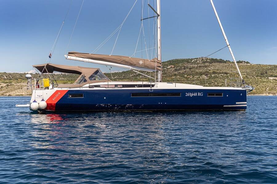 Sun Odyssey 490  | Geri