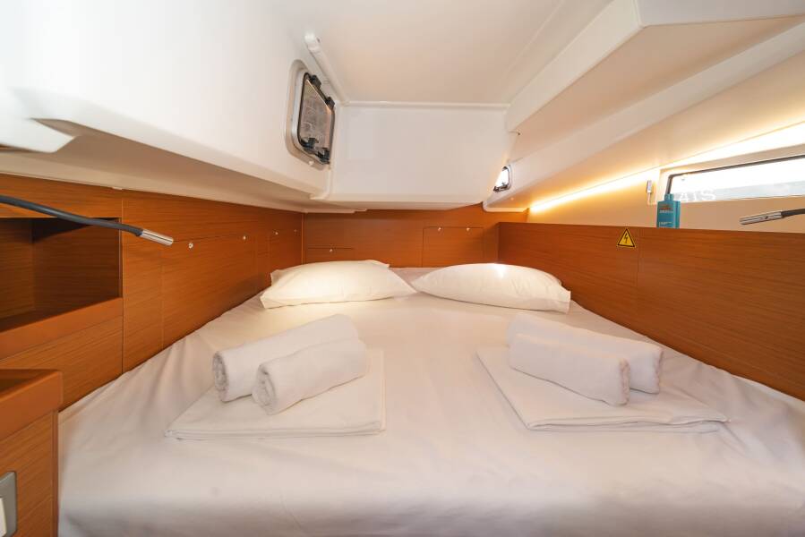 Sun Odyssey 490 | First Ride