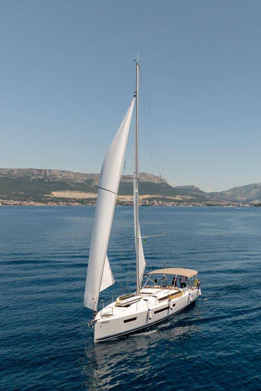 Sun Odyssey 490  | Osejava