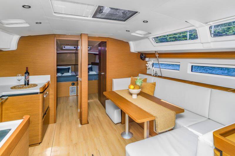 Sun Odyssey 490  | Osejava