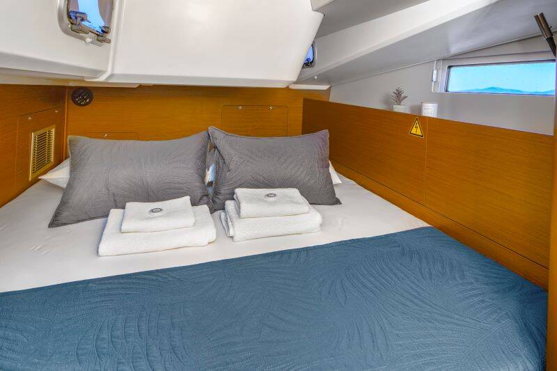 Sun Odyssey 490  | Osejava
