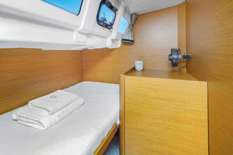 Sun Odyssey 490  | Osejava