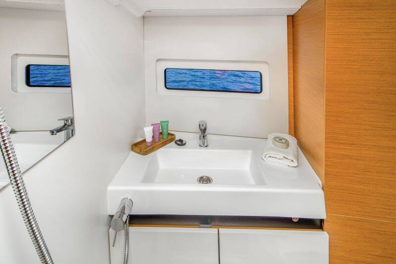Sun Odyssey 490  | Osejava