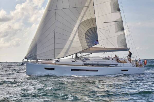 Sun Odyssey 490 | Ela