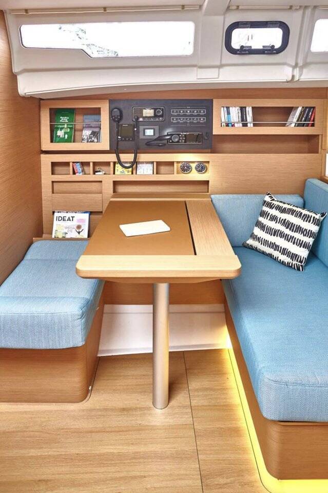 Sun Odyssey 490  | Ela
