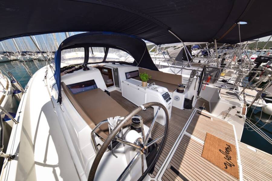 Sun Odyssey 490  | Swannabe