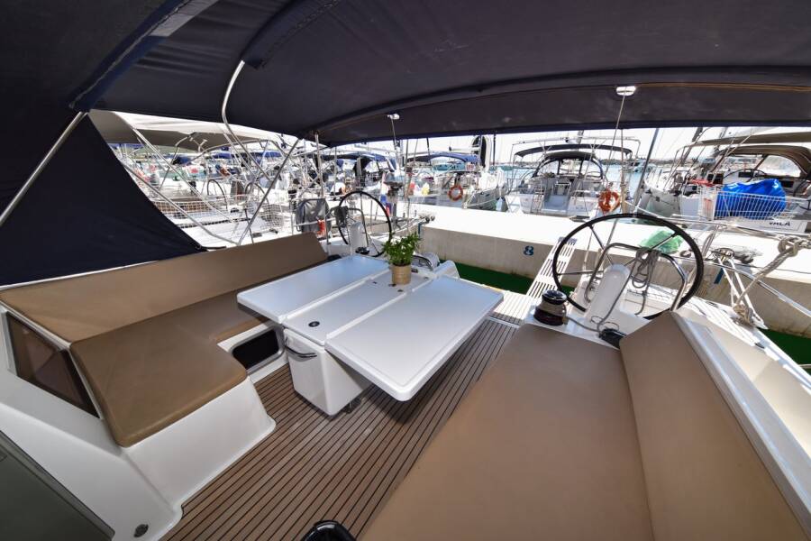 Sun Odyssey 490  | Swannabe