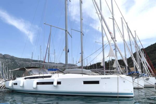 Sun Odyssey 490